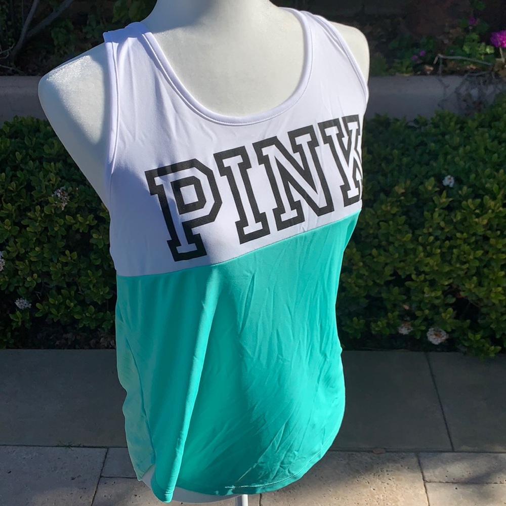 🌺V.S. PINK Workout Tank